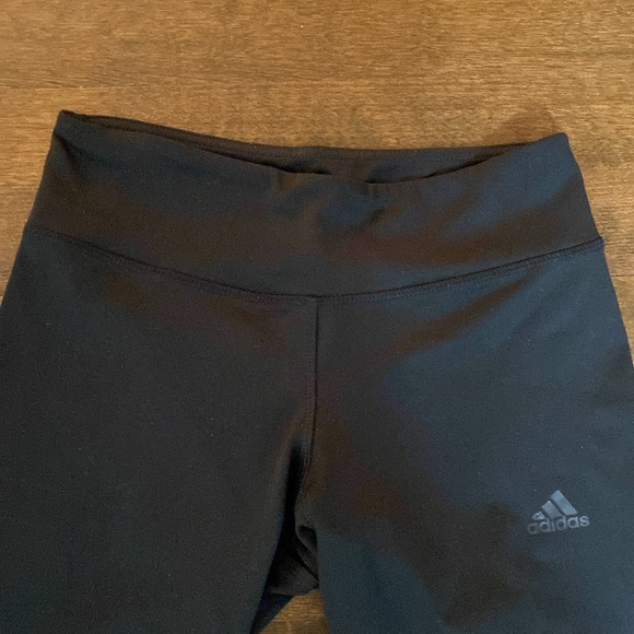 Adidas Black Three Quarter Length Leggings - Picture 3 of 6
